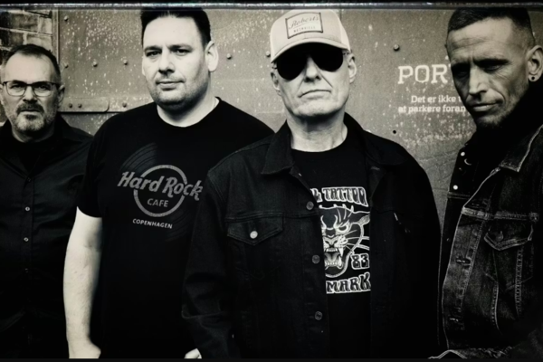 Piledriver - Live at Hard Rock