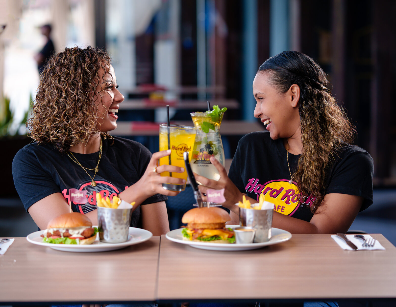 Hard Rock Cafe - International Mall of Suriname