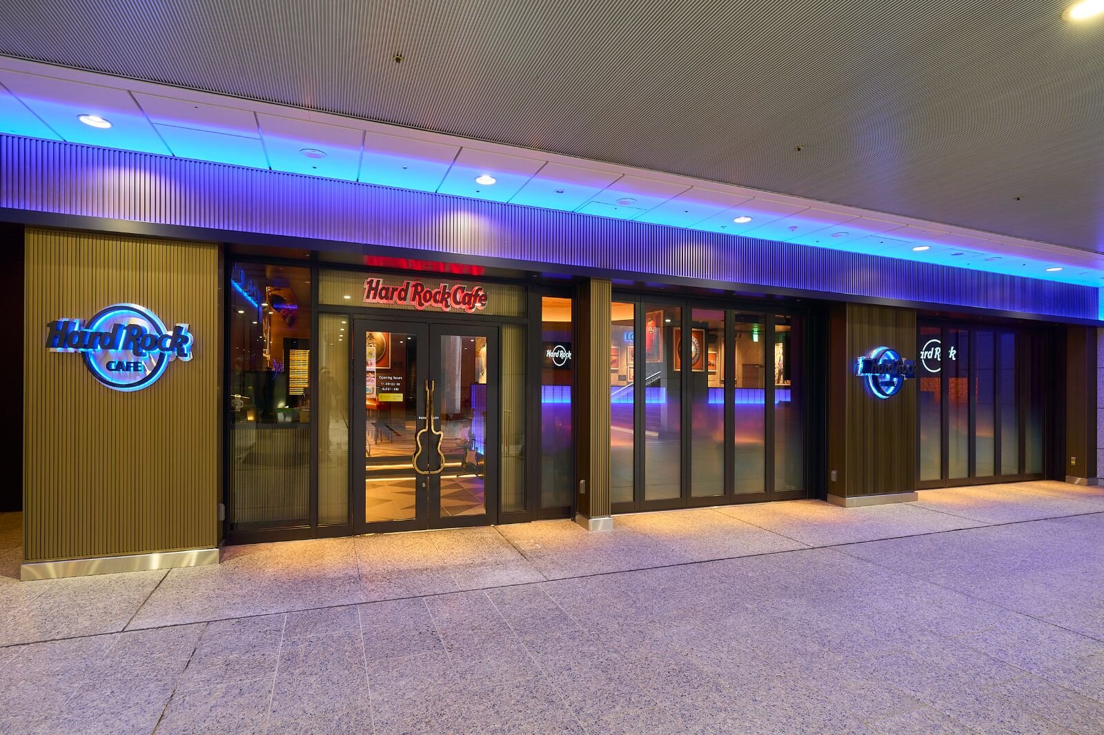 Yokohama Cafe Exterior
