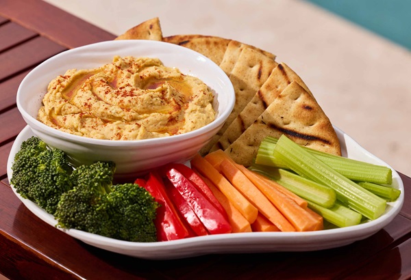 Hummus and Pita at Beach Club Bar & Grill