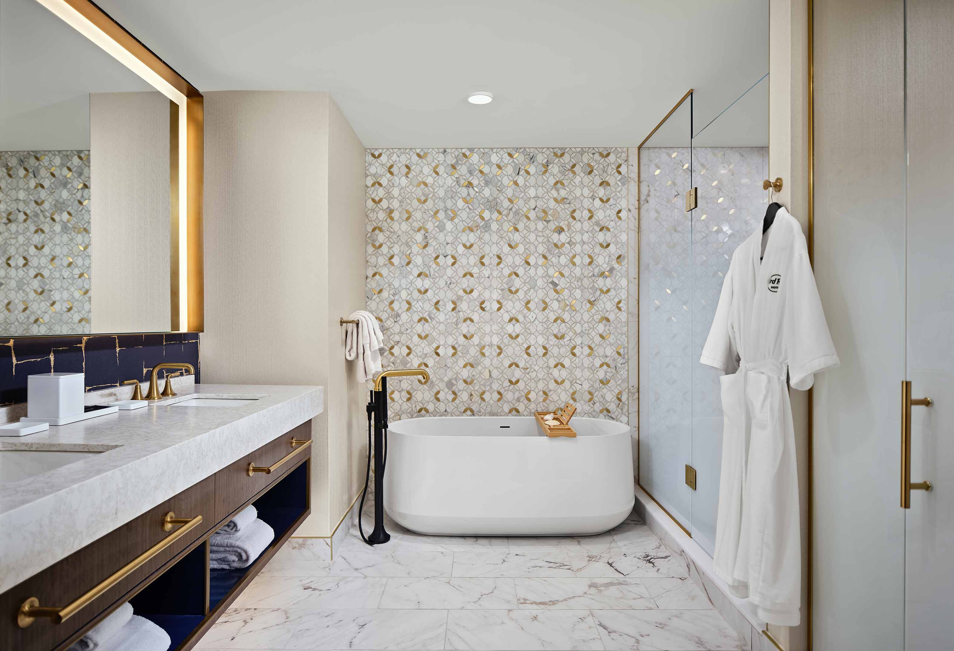 Silver Suite bathroom with freestanding tub