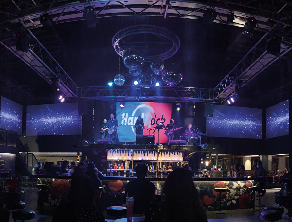 Live Band Performance at Centerstage (Nightly)