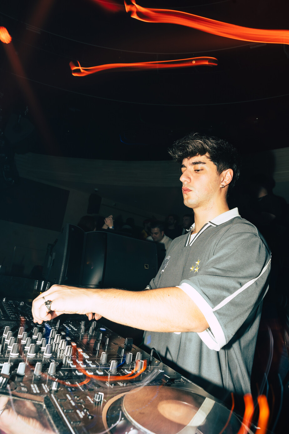 DJ SET
