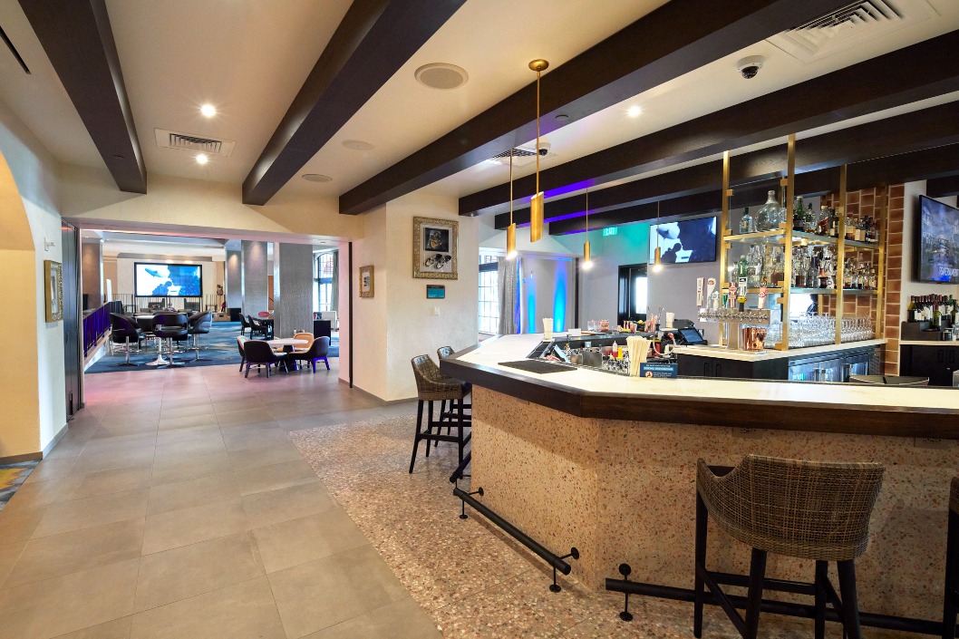 Lobby Bar