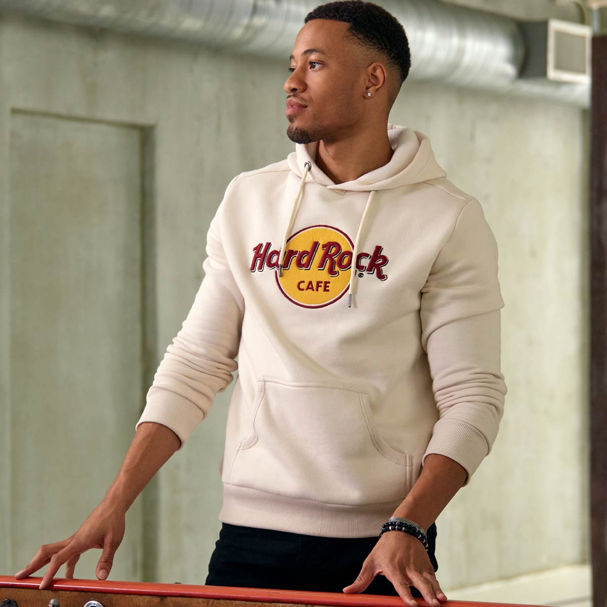 Raised Embroidery Classic Logo Hoodie in Cream image number 6